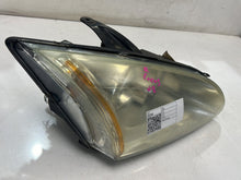 2006 Ford Focus II LS Hatchback Right Headlight