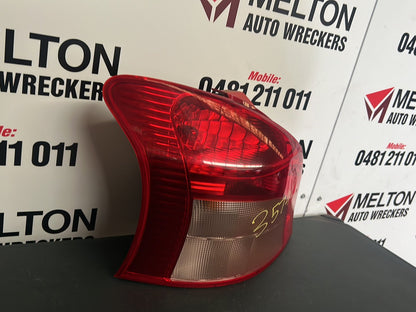 2006 Toyota Yaris Hatchback Left Taillight