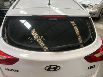 Mar 2012 to Feb 2017 - Hyundai i30 GD Hatchback 5 Door - Tailgate - Non Camera Type