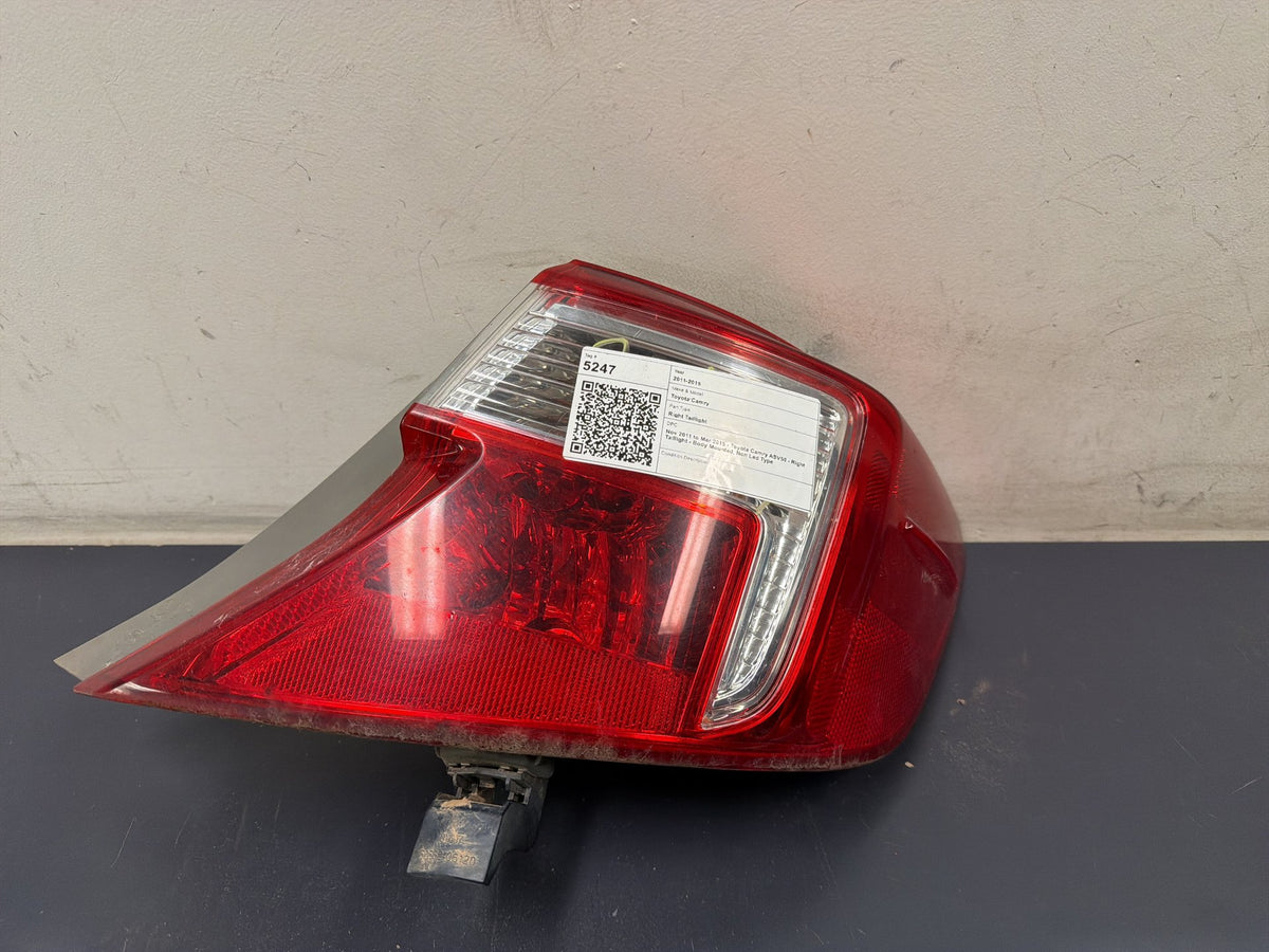 Nov 2011 to Mar 2015 - Toyota Camry ASV50 - Right Taillight - Body Mounted, Non Led Type