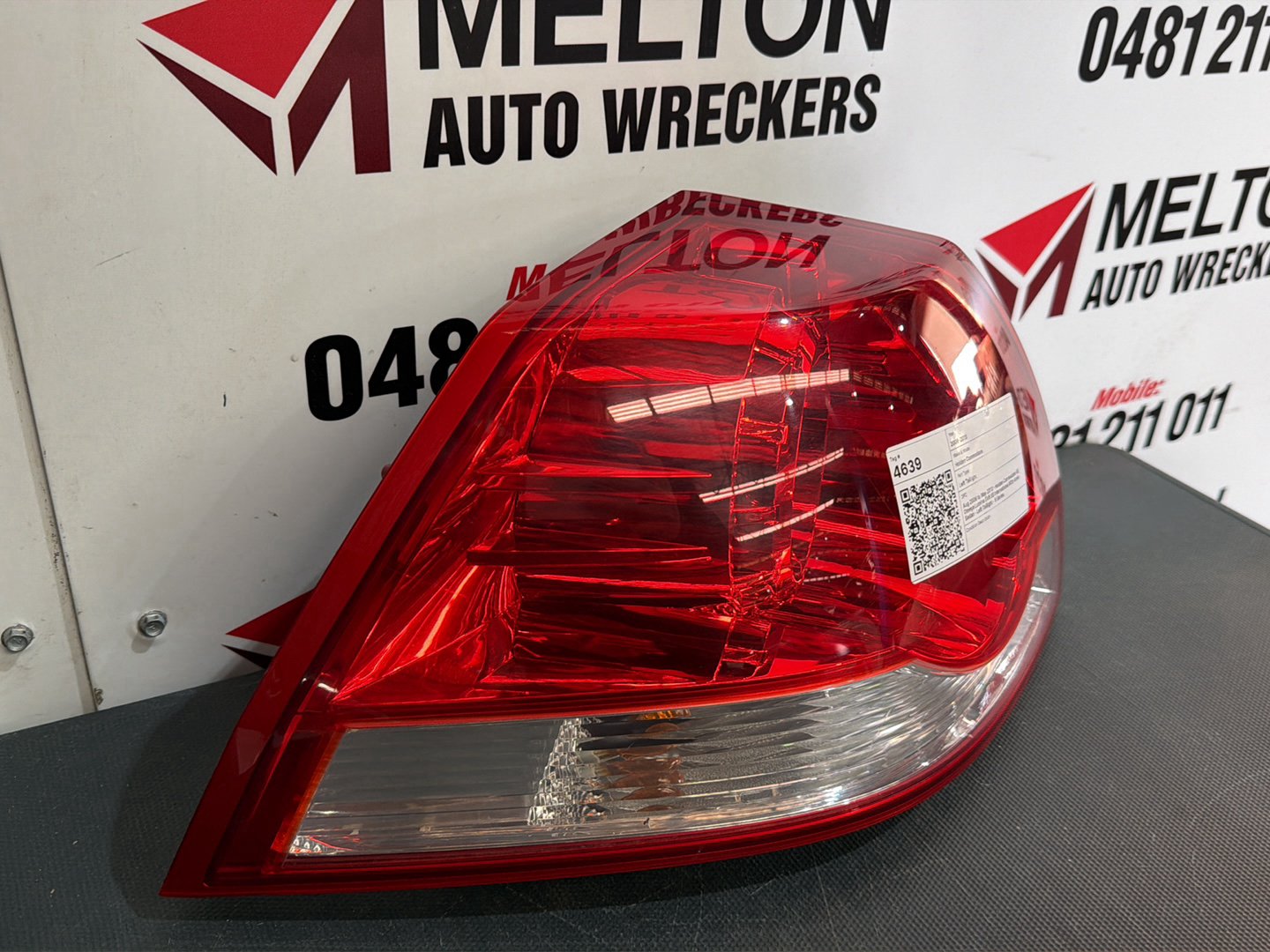 Aug 2006 to May 2013- Holden Commodore VE Sedan- Left Taillight- V Series