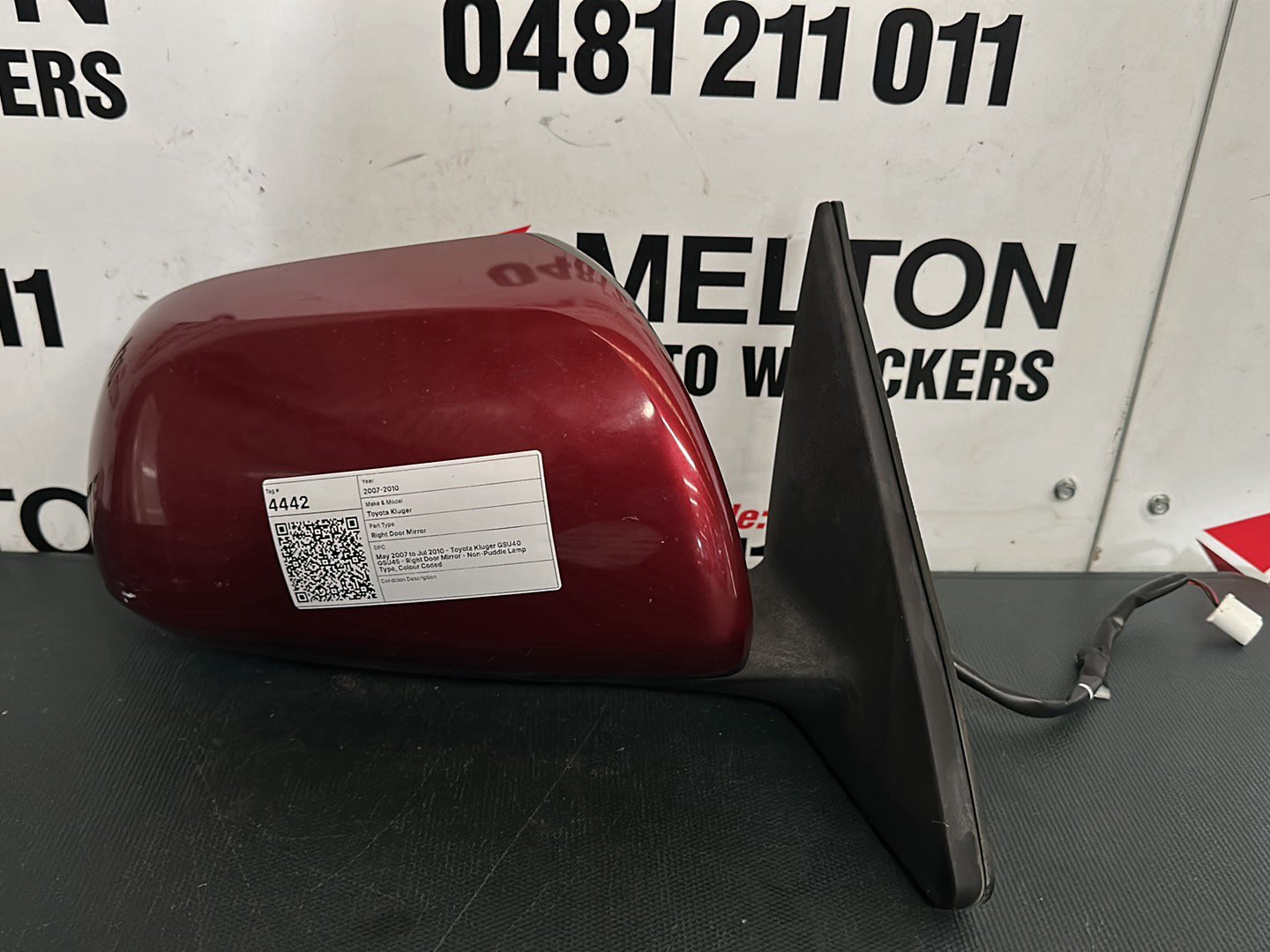 Toyota Kluger GSU40 GSU45- Right Door Mirror- Non-Puddle Lamp Type, Colour Coded