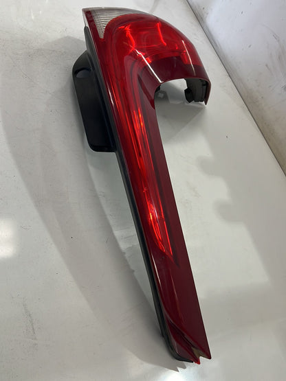 2009-2013 Volvo XC60 Left Taillight