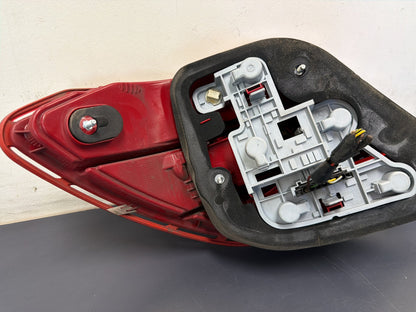 MERCEDES C CLASS RIGHT TAILLIGHT W204, SEDAN, LED TYPE, 03/11-07/14 11 12 13 14