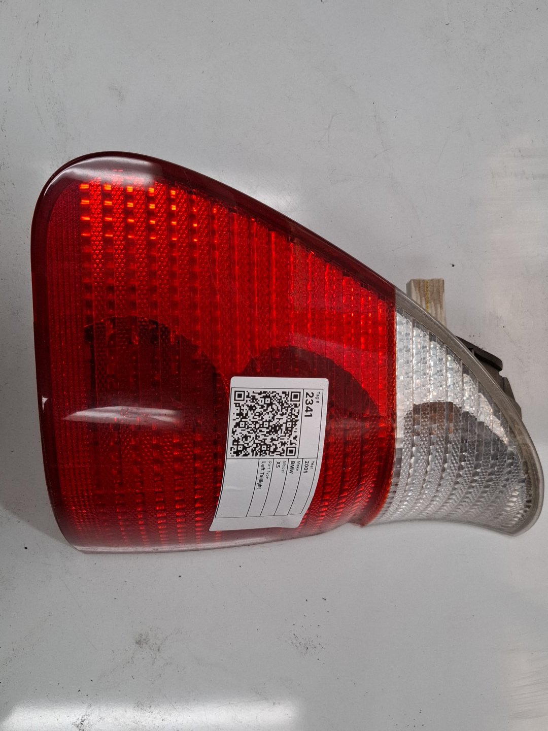 2005 BMW X5 E53 - Left Taillight