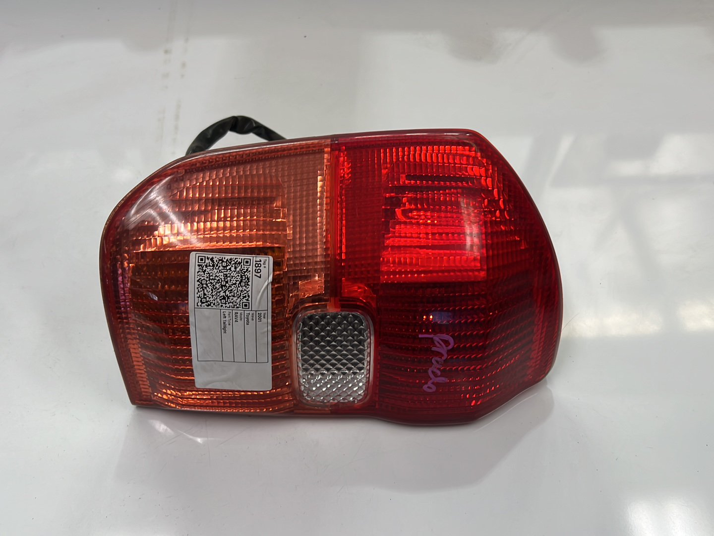 2001 Toyota RAV4 - Left Taillight