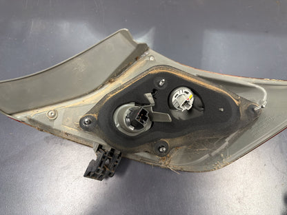 Nov 2011 to Mar 2015 - Toyota Camry ASV50 - Left Taillight - Body Mounted, Non Led Type