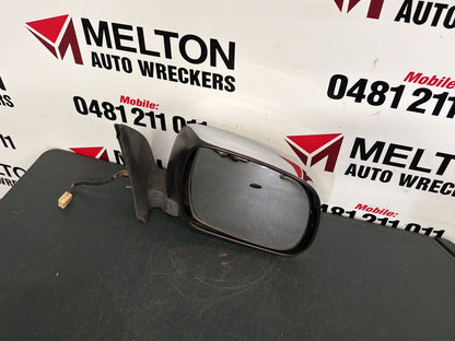 2005 Toyota Hilux - Right Door Mirror