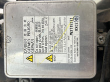 2007 Honda Accord - Right Headlight