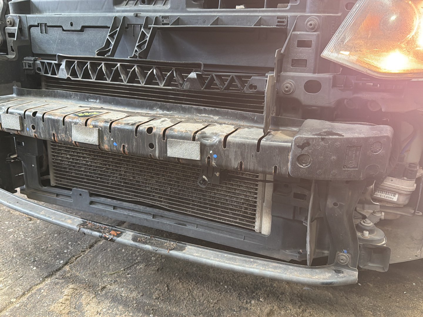 2014 Volkswagen Polo MK5 - 6C 6R - Front Bar Bracket/Reinforcement