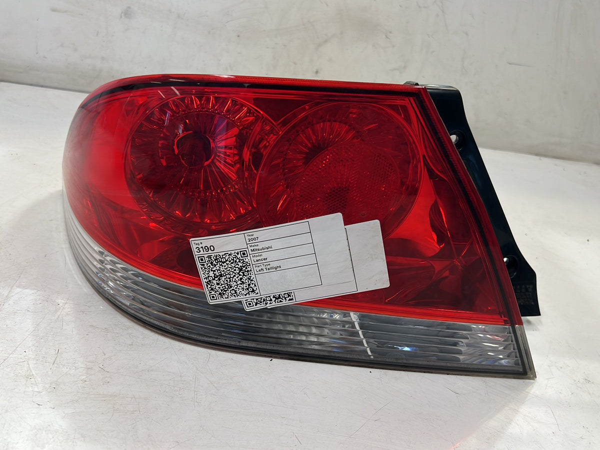 2007 Mitsubishi Lancer CH Left Taillight