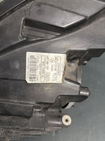 Jan 2018 to Aug 2023- Ford Transit Custom VN- Right Headlight- Halogen Type