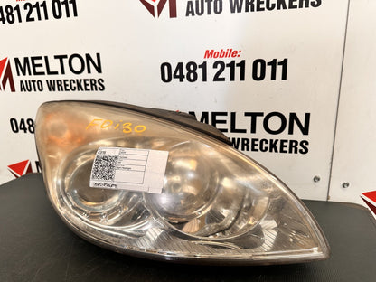 Jan 2008 to Apr 2012 - Hyundai i30 FD - Right Headlight - Chrome Insert Type