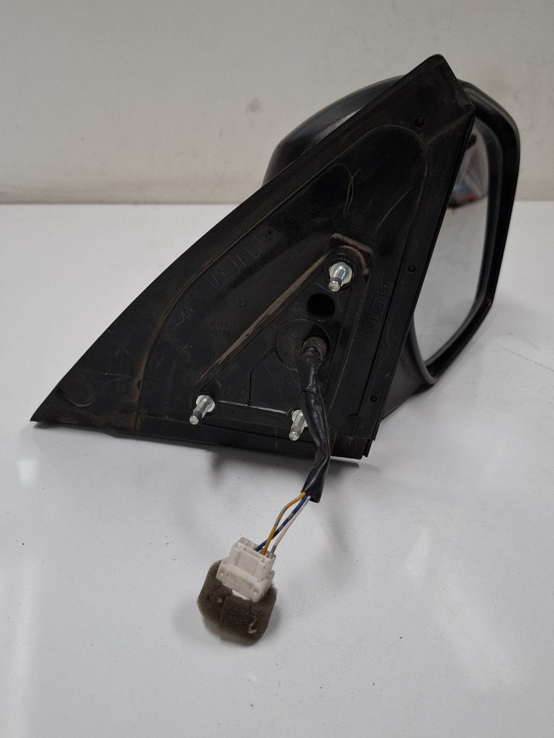 2011 Mitsubishi Triton Right Door Mirror