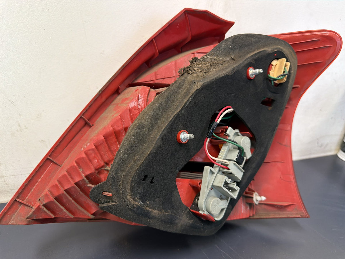 Oct 2005 to Aug 2008 - Toyota Yaris NCP9# Hatchback Australia Only - Left Taillight - Lens# 52-143