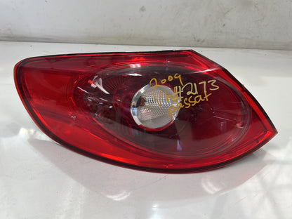 2009 Volkswagen Passat CC - Left Taillight