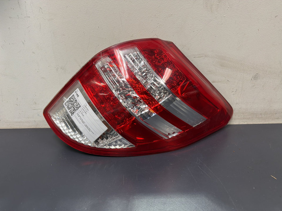 Aug 2008 to Nov 2012 - Toyota RAV4 ACA33 ACA38 - Right Taillight - Body Mounted