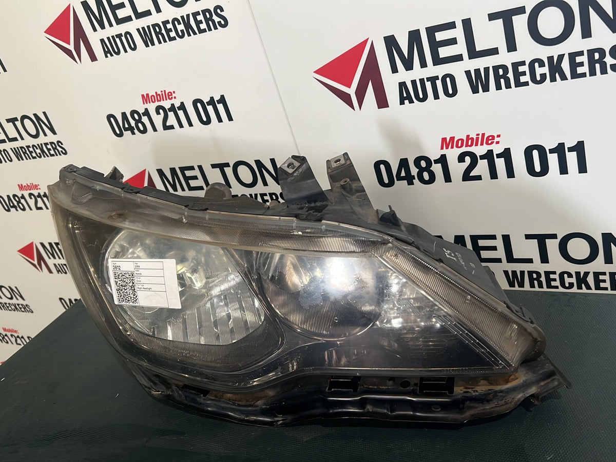2009 Honda Civic FD - Right Headlight