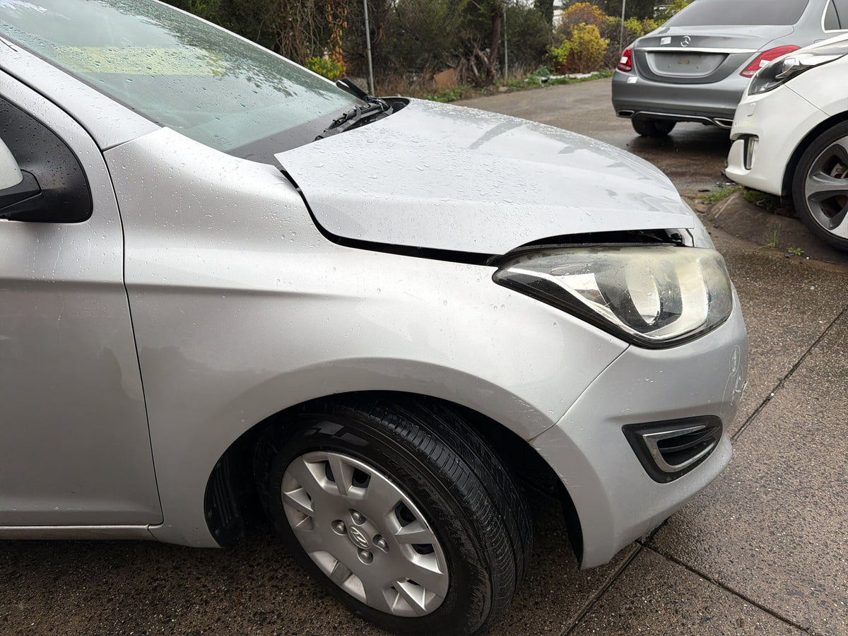 Mar 2012 to Dec 2015 - Hyundai i20 PB - Right Front Guard - Non Indicator Type