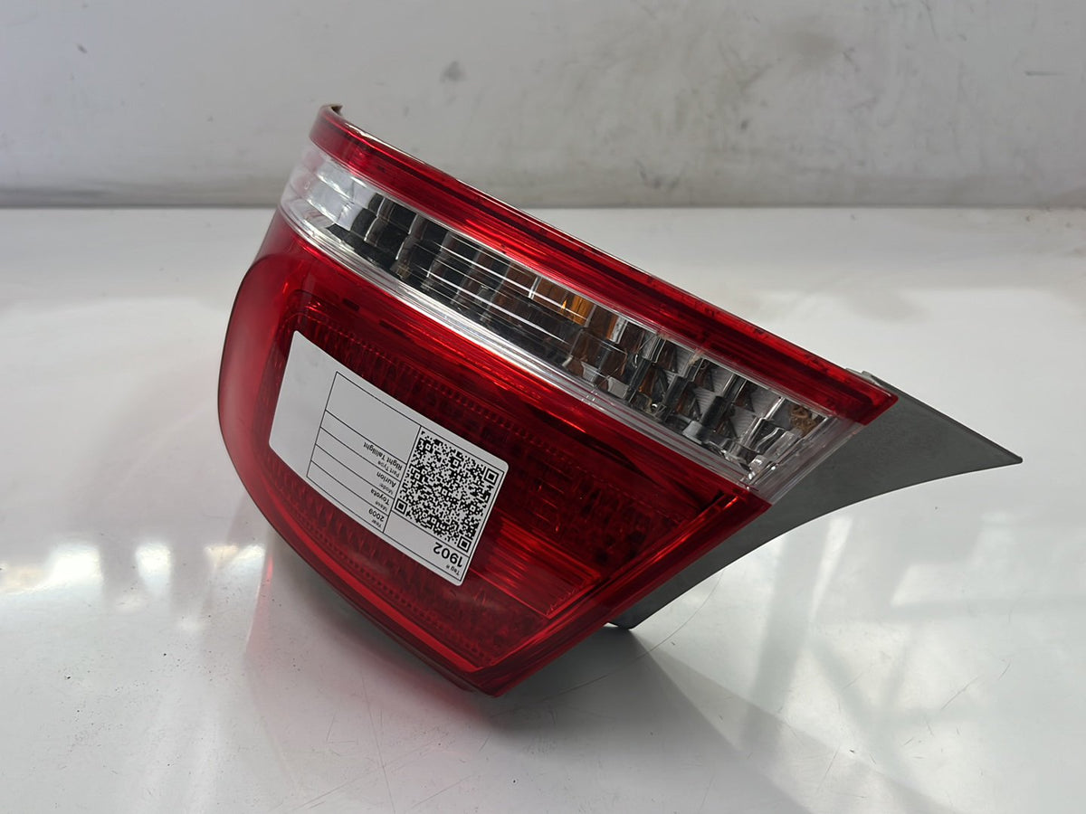 2009 Toyota Aurion V40 - Right Taillight