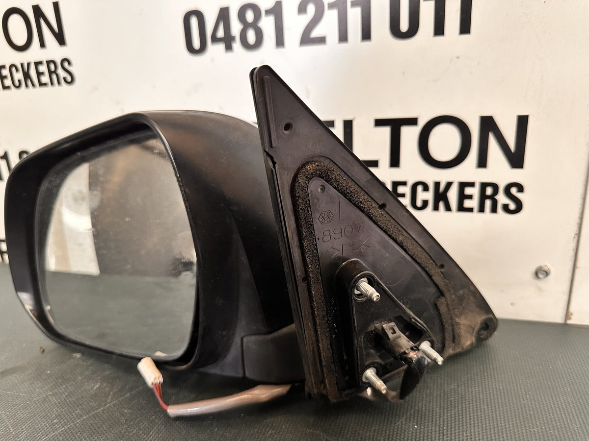 Aug 2007 to Jul 2010- Toyota Kluger- Left Door Mirror