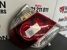 Aug 2002 to May 2006- Toyota Camry- Right Reverse Light- Sk36, Top/Bottom (Non Sportivo)