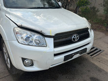 Aug 2008 to Nov 2012 - Toyota RAV4 ACA33 ACA38 - Right Headlight