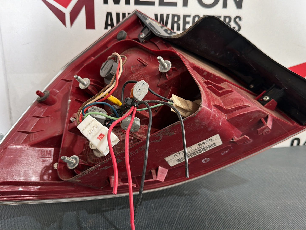 Aug 2006 to May 2013- Holden Commodore VE Berlina Sedan- Right Taillight