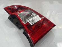 2011 Kia Rondo - Right Taillight
