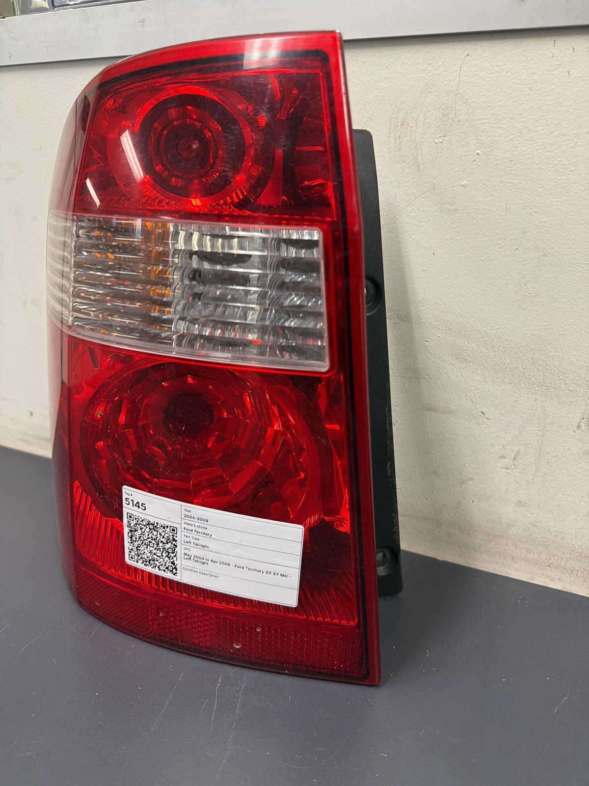 May 2004 to Apr 2009 - Ford Territory SX SY MkI - Left Taillight