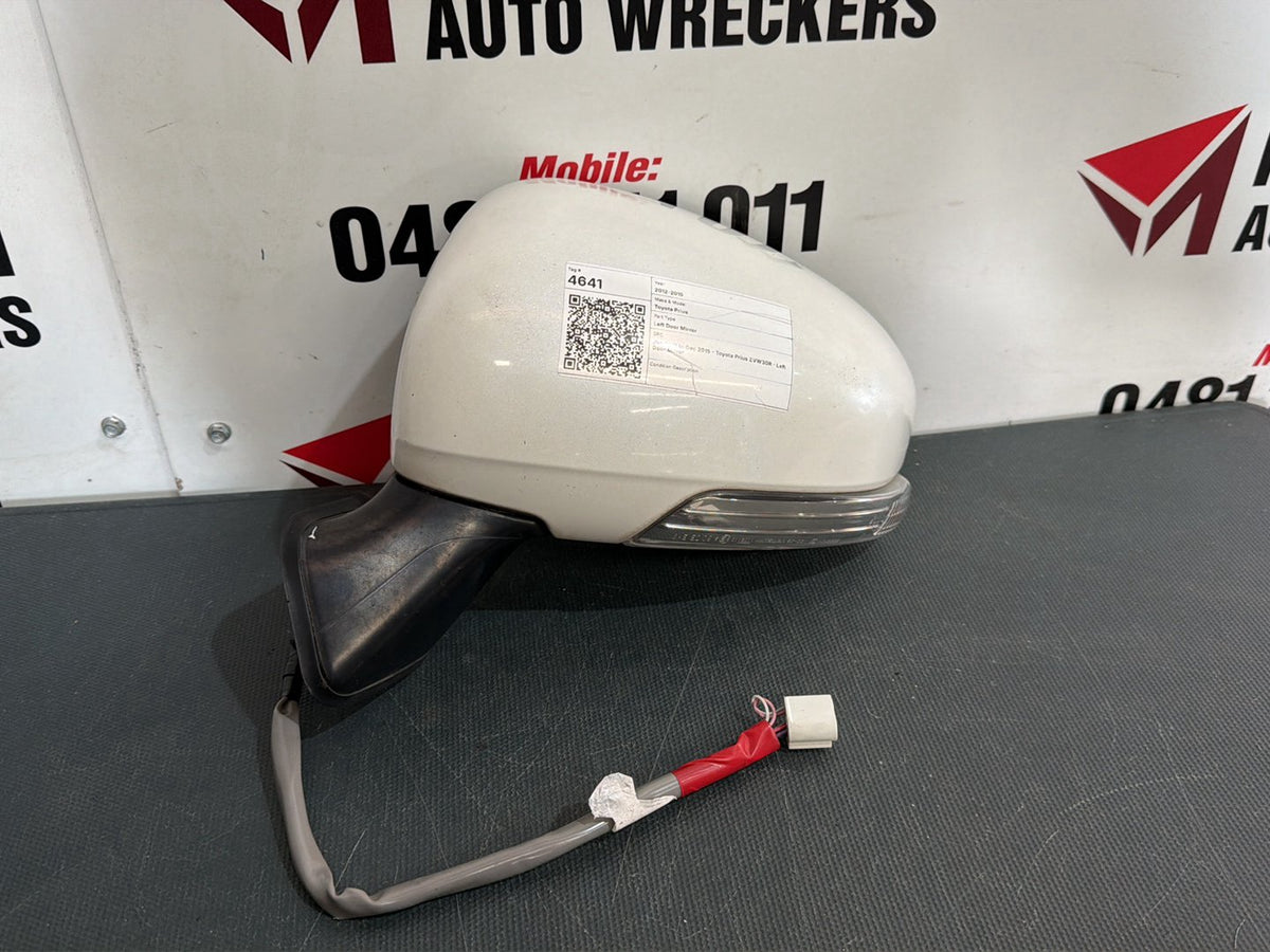 Jan 2012 to Dec 2015- Toyota Prius ZVW30R- Left Door Mirror