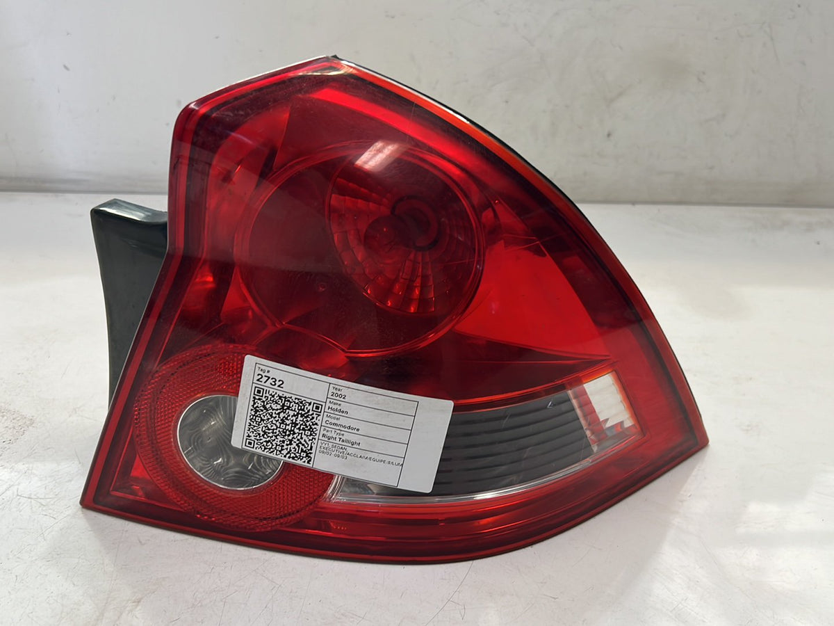 2002-2003 Holden Commodore VY - Right Taillight