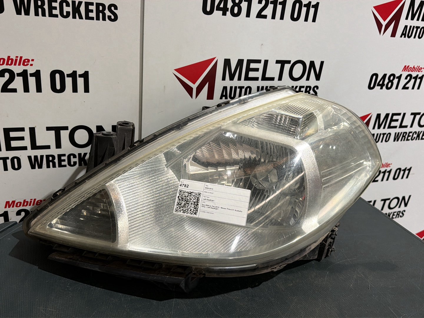 Sep 2004 to Feb 2010 - Nissan Tiida C11 Australia Only - Left Headlight