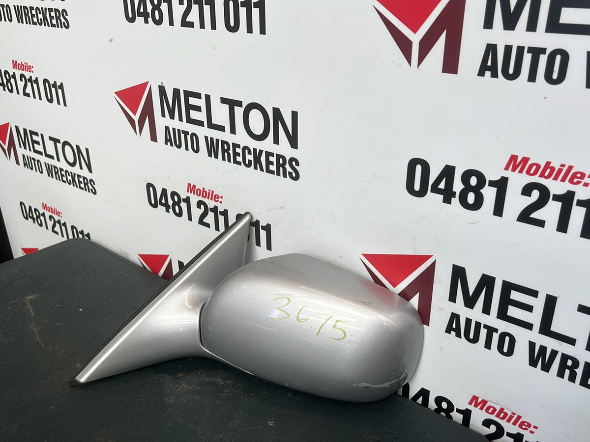 2002-2006 Toyota Camry V30 Left Door Mirror