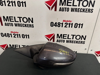 Oct 2013 to Oct 2015- Kia Optima TF- Left Door Mirror- Power Fold, Non-Blind Spot Monitor, Rectangle Plug, 8 Pin