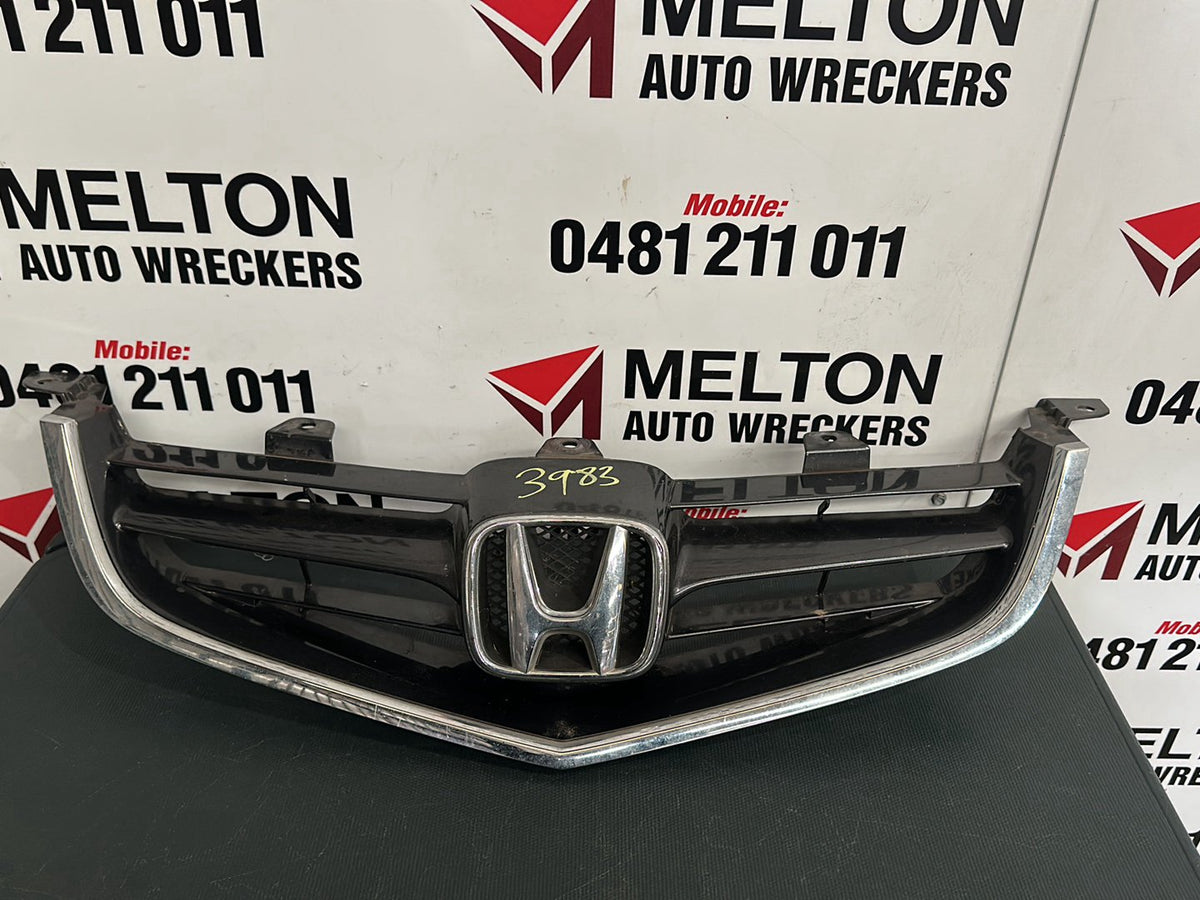 2004 Honda Accord CL- Bumper Grille