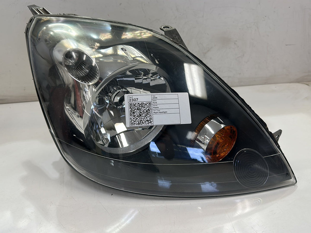 2006-2008 Ford Fiesta WQ - Right Headlight