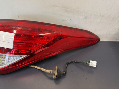 Apr 2012 to Jan 2015 - Hyundai i40 VF Sedan - Right Taillight