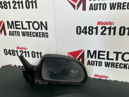 2004 Hyundai Lantra Right Door Mirror