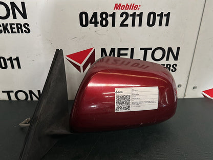 Aug 2007 to Jul 2010- Toyota Kluger GSU40 GSU45- Left Door Mirror- Non-Puddle Lamp Type, Colour Coded