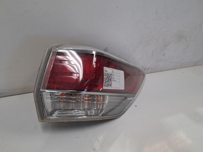 Dec 2013 to Oct 2016 - Toyota Kluger GSU50 GSU55 - Right Taillight