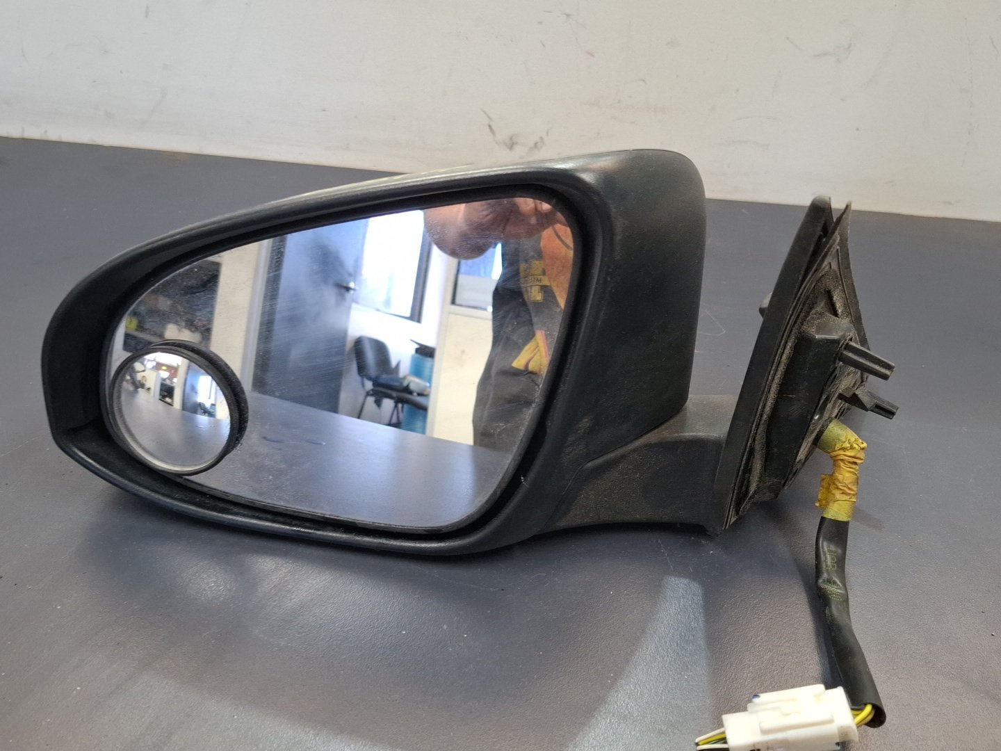 2012 Toyota Camry XV50 - Left Door Mirror