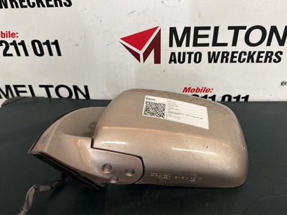 Jan 2001 to Apr 2007- Toyota Kluger MCU28R- Left Door Mirror