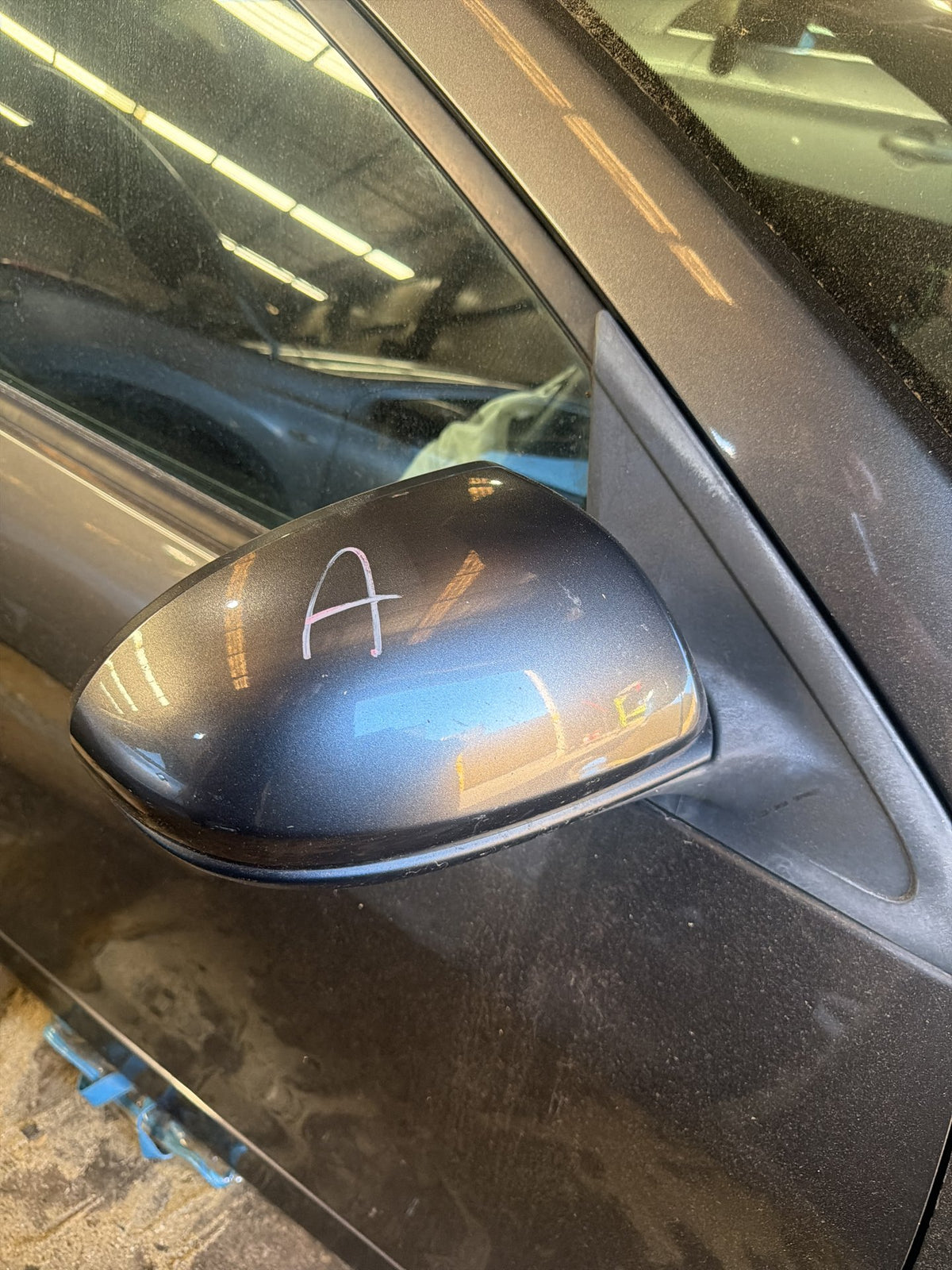 Apr 2009 to Oct 2013 - Mazda Mazda3 BL - Right Door Mirror - Non-Power Fold, Non-Indicator