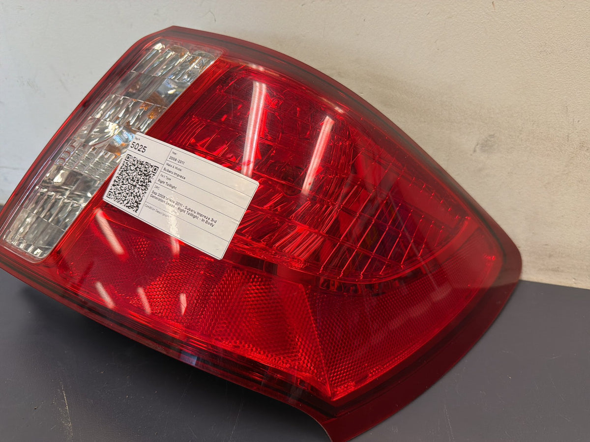 2008-2011 Subaru Impreza Sedan Right Taillight