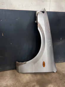 2000 Mazda 323 Left Front Guard