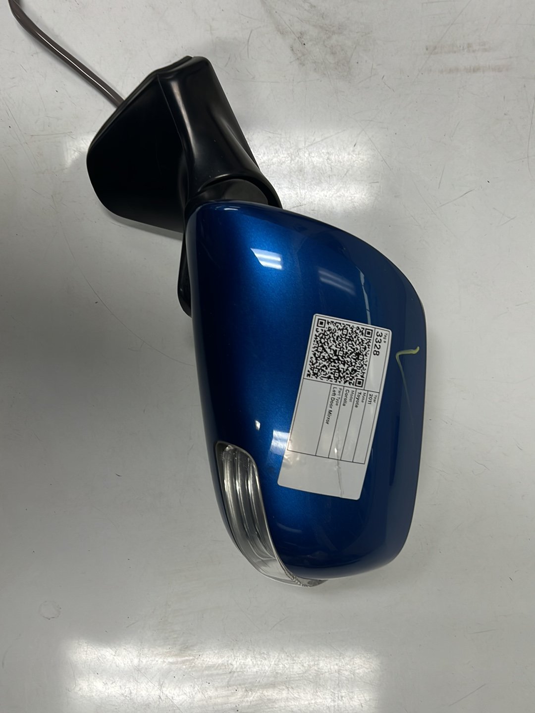 Oct 2009 to Sep 2012- Toyota Corolla ZRE152R Hatchback- Left Door Mirror- Non-Folding, Flasher