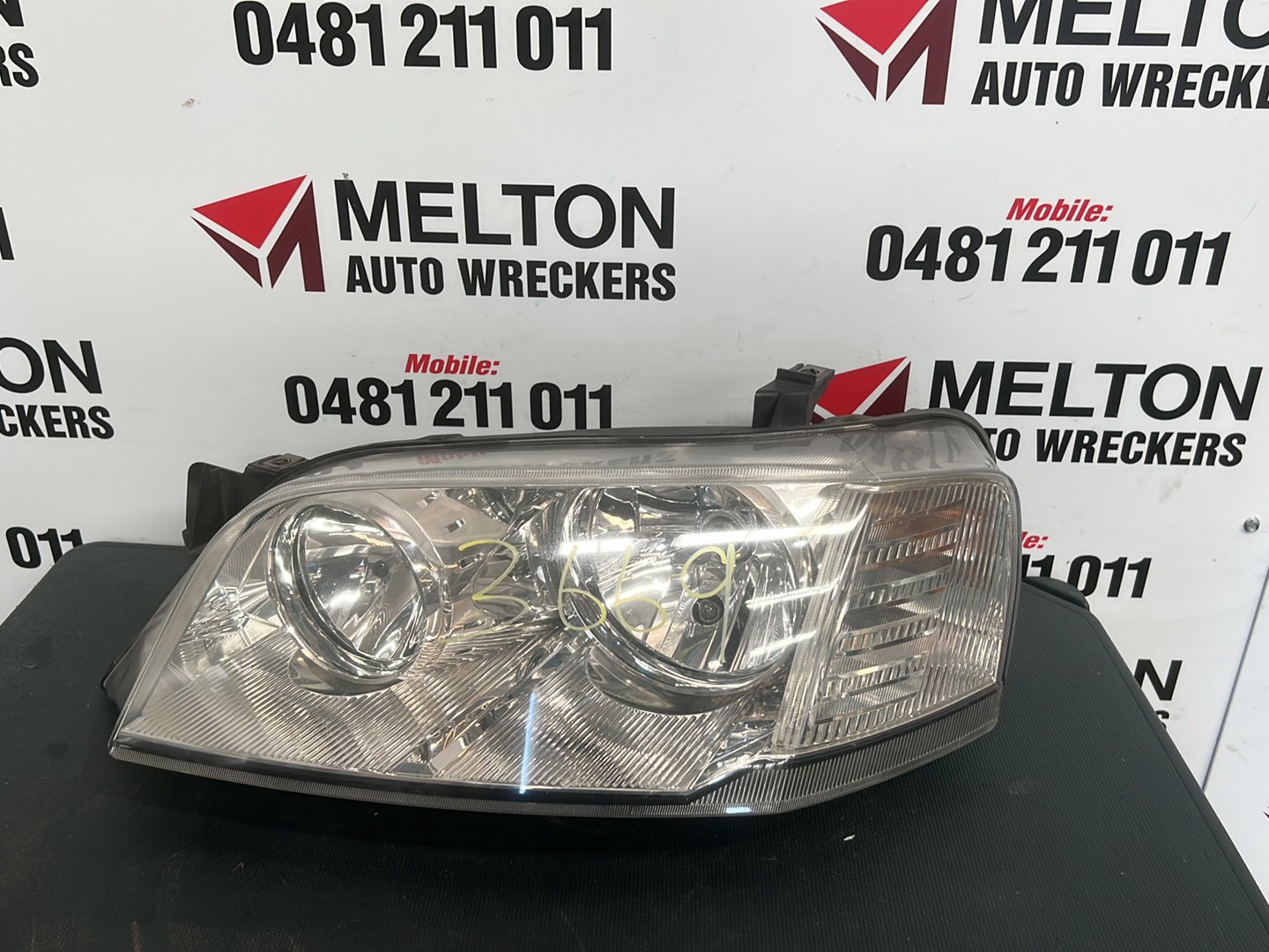 May 2009 to Apr 2011- Ford Territory SY MkII TS Ghia Ghia Turbo- Right Headlight- Chrome Insert Type