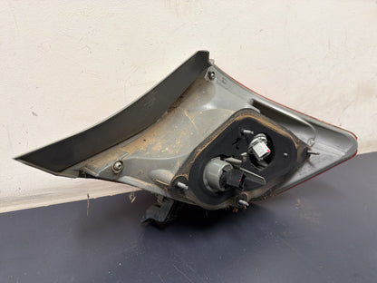 Nov 2011 to Mar 2015 - Toyota Camry ASV50 - Left Taillight - Body Mounted, Non Led Type