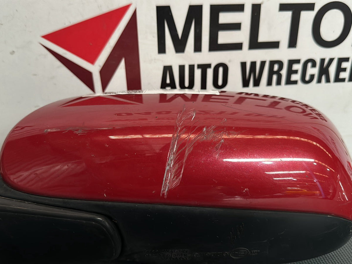 Mar 2007 to Sep 2009 - Toyota Corolla ZRE152R Hatchback - Left Door Mirror